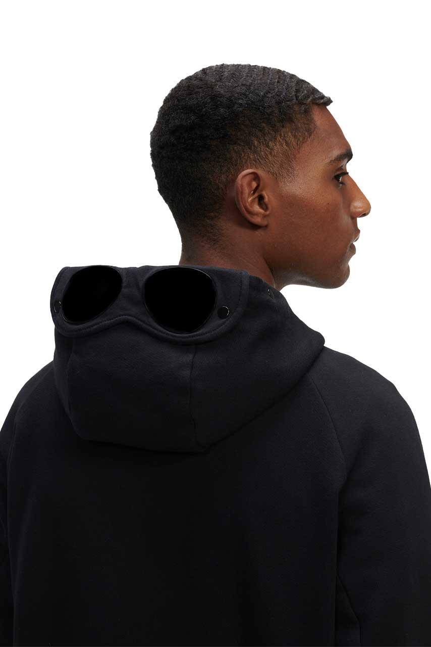 edb321c0-ed3f-ed11-b325-70b5e83efb73.jpeg 5200000087079_5